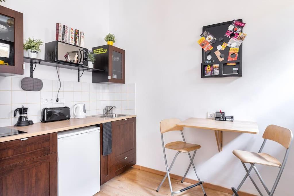 Vintage Style Cozy Downtown Apartment. Budapest Exterior photo